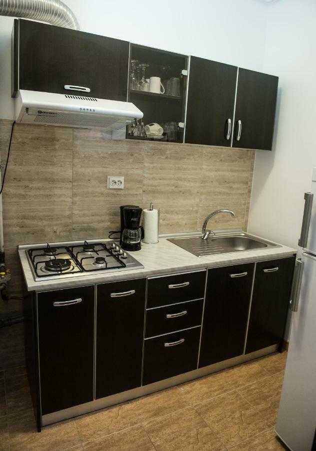 21 By The Sea Apartment Mamaia Ngoại thất bức ảnh