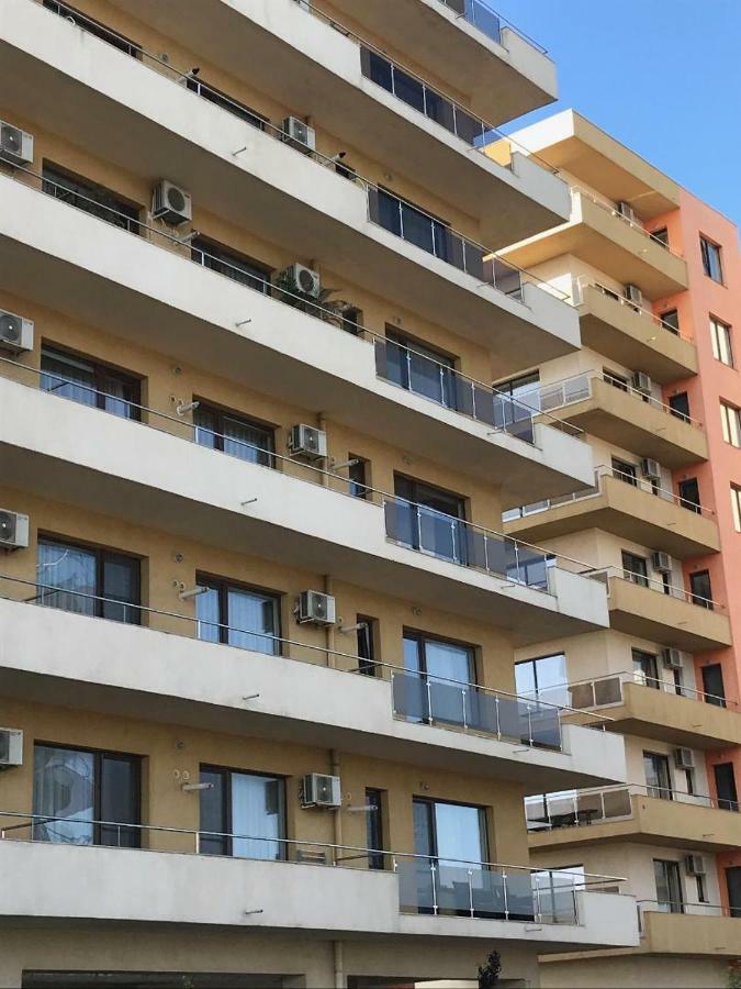 21 By The Sea Apartment Mamaia Ngoại thất bức ảnh